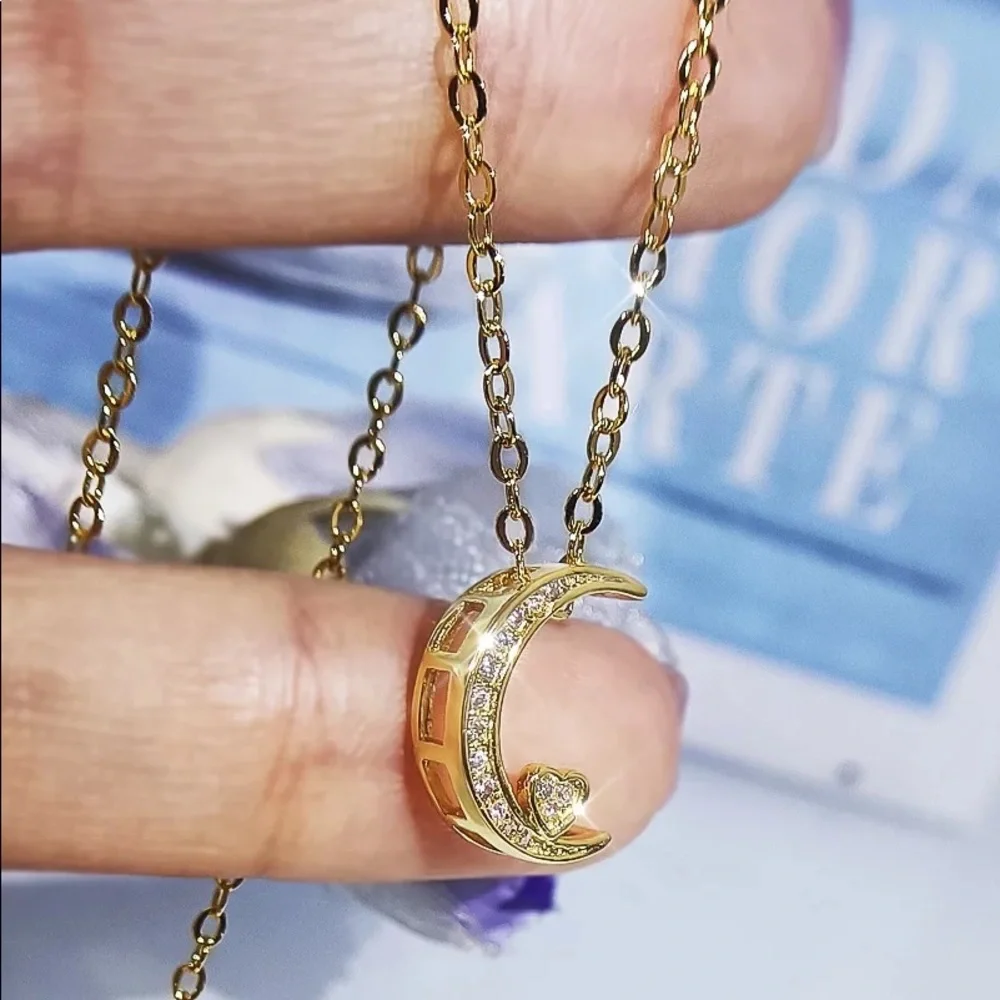 New Beautiful 925 Silver Moon Heart Diamond Necklace - Picture 2 of 6